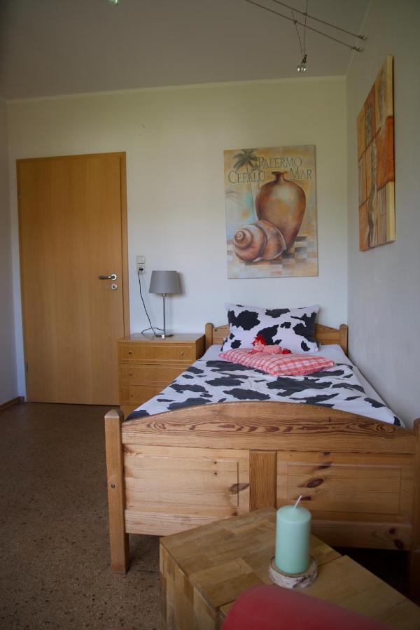 Ferienwohnung Eifelmittendrin Waxweiler Exterior foto